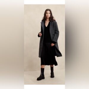 Banana republic charcoal gray coat sz s